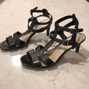 Black Franco Sarto shoes 7 1/2